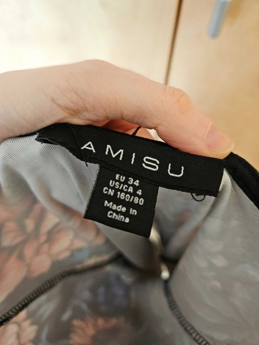 Дамска черна рокля,размер С.