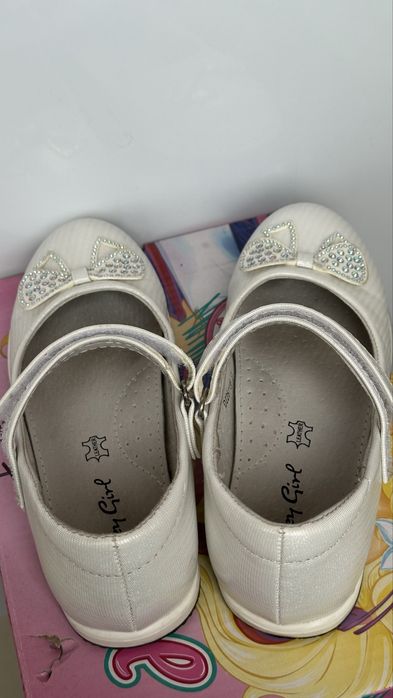 Туфли на девочку