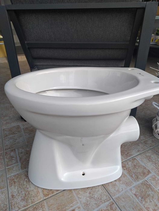 vas WC / toaleta