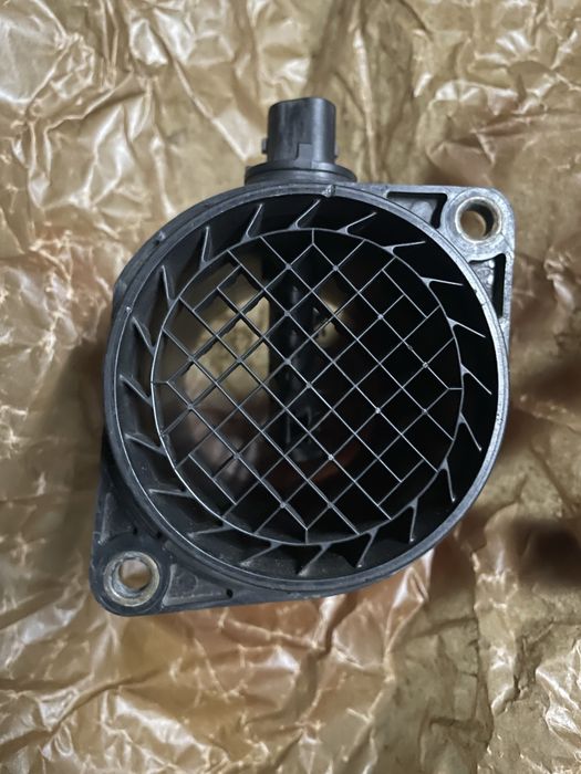 Продам ДМРВ на приору