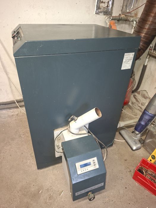 Пелетен котел Dakonera 25 kw Пълен комплект