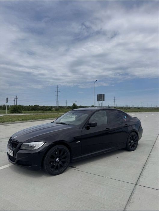 BMW 3 Series 2011 — imagine 3