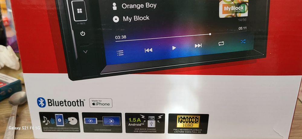 Продавам  DMH-A240BT