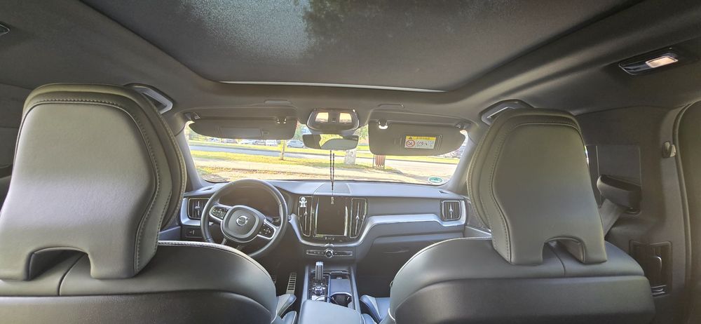 VOLVO XC 60 MildHibrid Ultra Black Edition 4x4 , jante 22" FULL