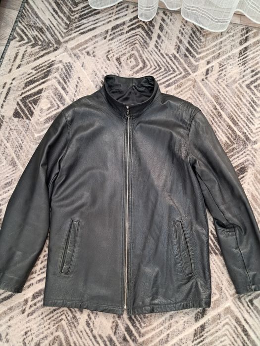 Продам куртку из чистой кожи,оленины,цвет черный