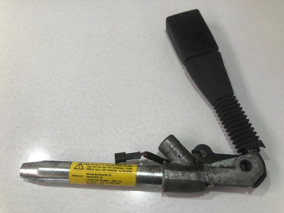 Pretensioner centura de siguranta stanga fata BMW X5 E70 3055372