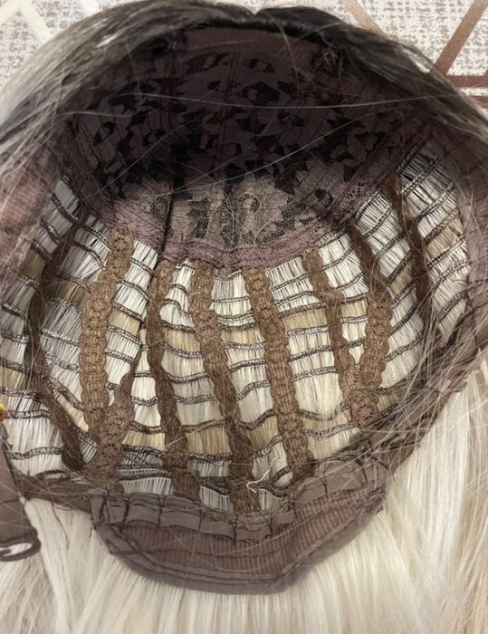 Peruca  scurta bob , blond gri , blond rece