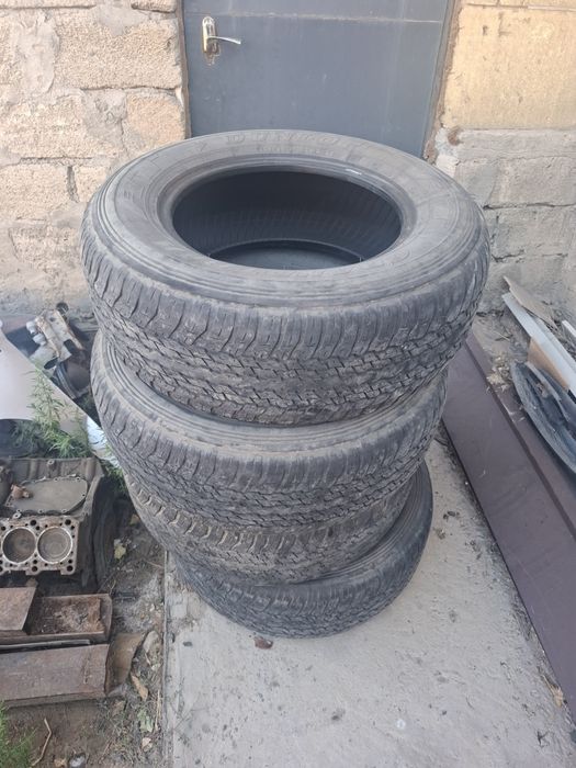 Dunlop 265/65 r17