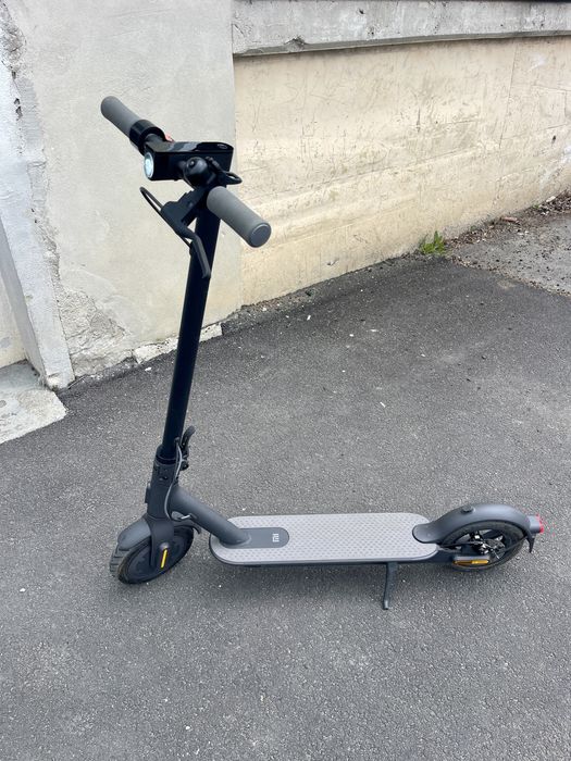 Xiaomi Mi Electric Scooter 1S
