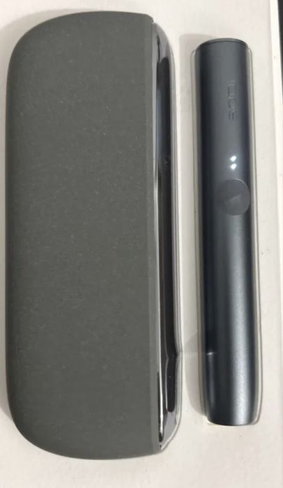 IQOS Iluma nou la cutie