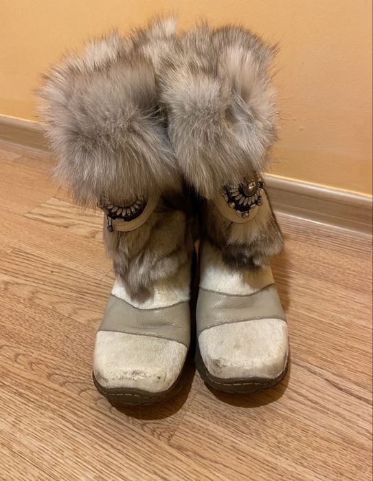 Продам унты зимние