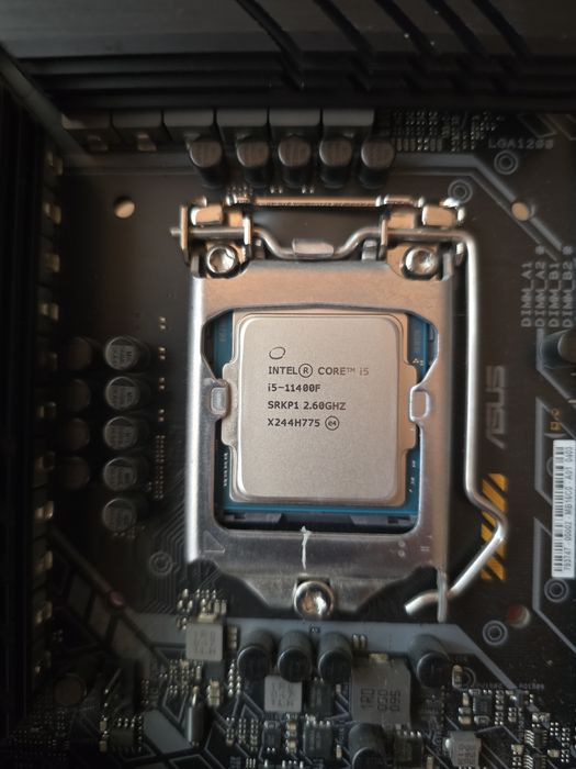 Геймърски комплект – RTX 3070 / i5 11400F / Z590 / 16GB RAM