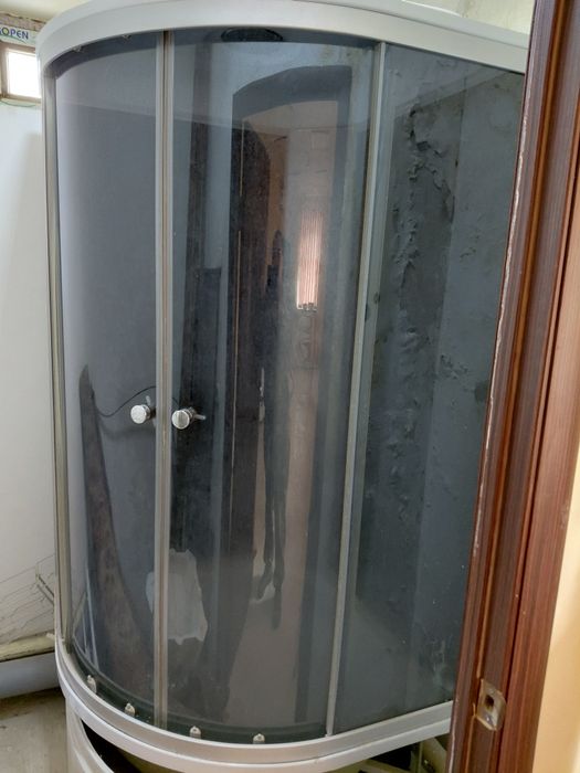 Продам душевую кабину