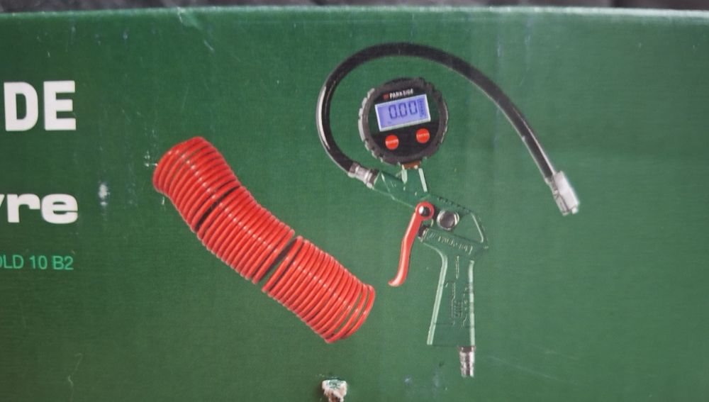 приставка за помпане на гуми макара и спирален маркуч на Parkside