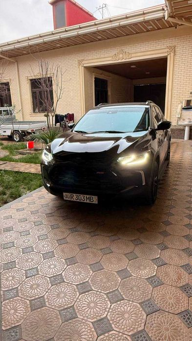 tracker 2024 redline