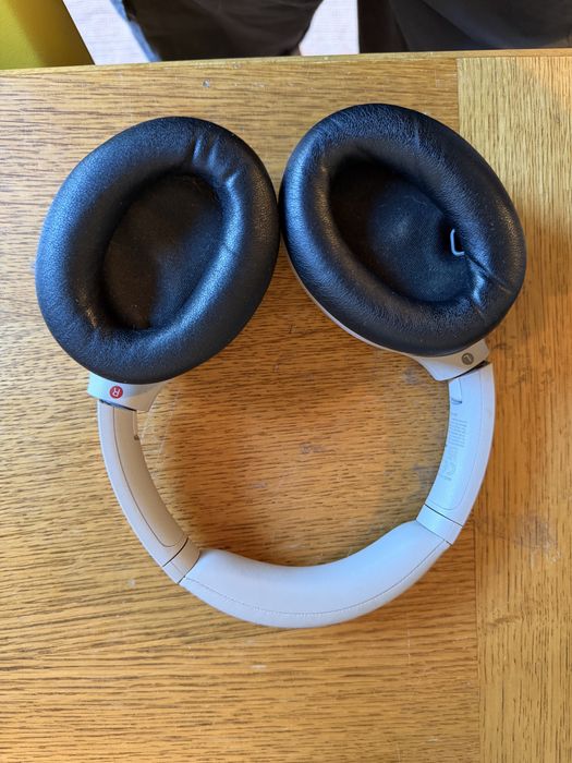 Casti Sony WH-1000XM4