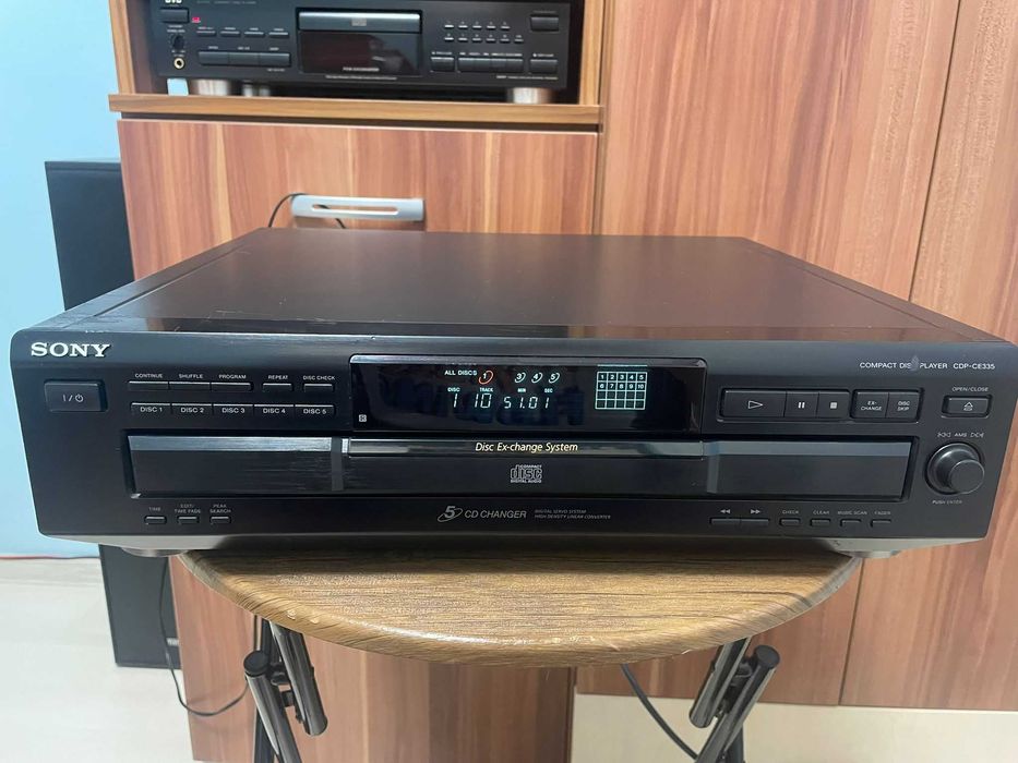 Sony CDP-335 Compact Disc Player