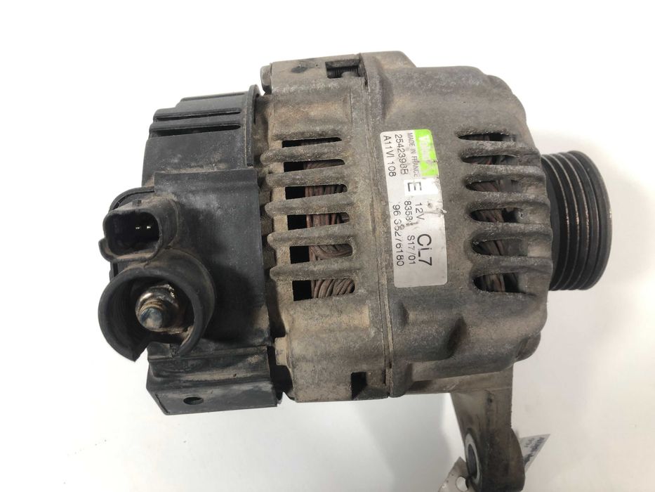 Генератор Citroen Berlingo 1.4 2001