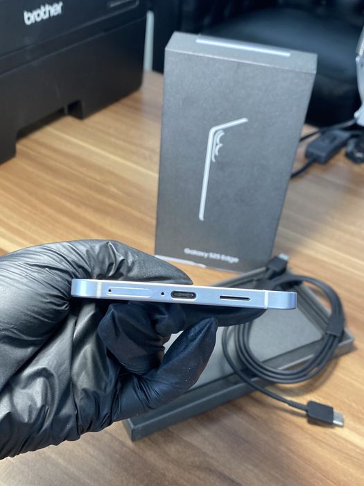 Samsung Galaxy S25 Edge• 512 GB • Icy Blue