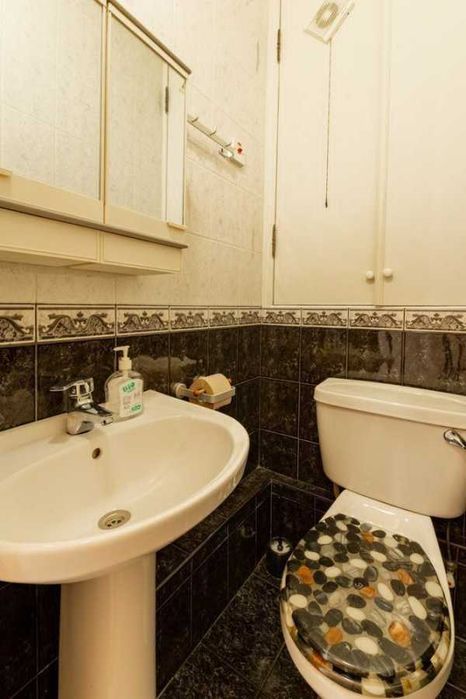 Дава се под наем Двустаен апартамент в София, Борово - 67 кв.м за 459 € - Снимка #3