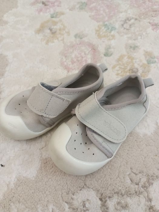 Продам детские кеды б/у