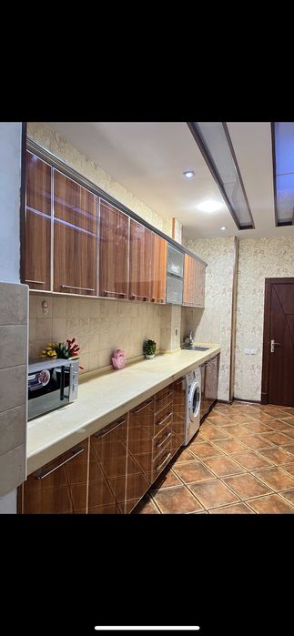 Ц-5 Продается квартира в част. ЖК Алайский рынок метро Абдулла Кадырий