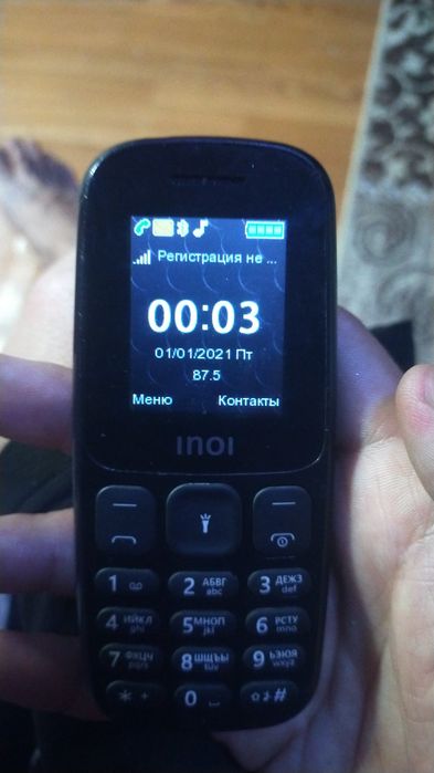 Продаю простой телефон
