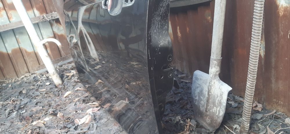 Дверь лада веста