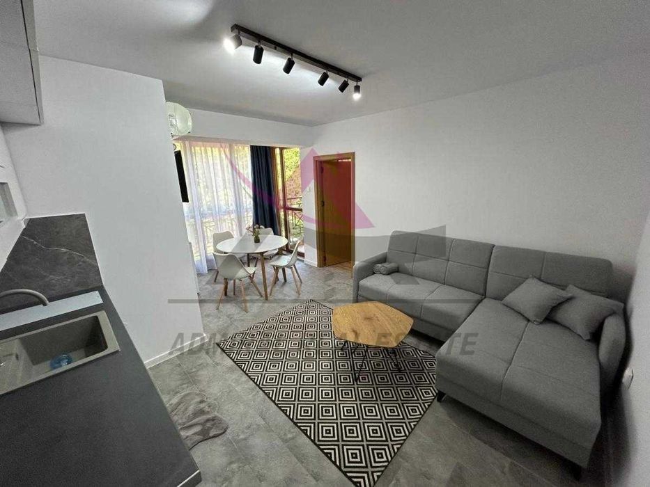 Дава се под наем Двустаен апартамент в к.к. Златни пясъци - 55 кв.м за 450 € - Снимка #1