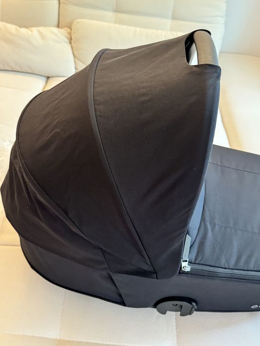Cybex Кош за новородено Mios 3