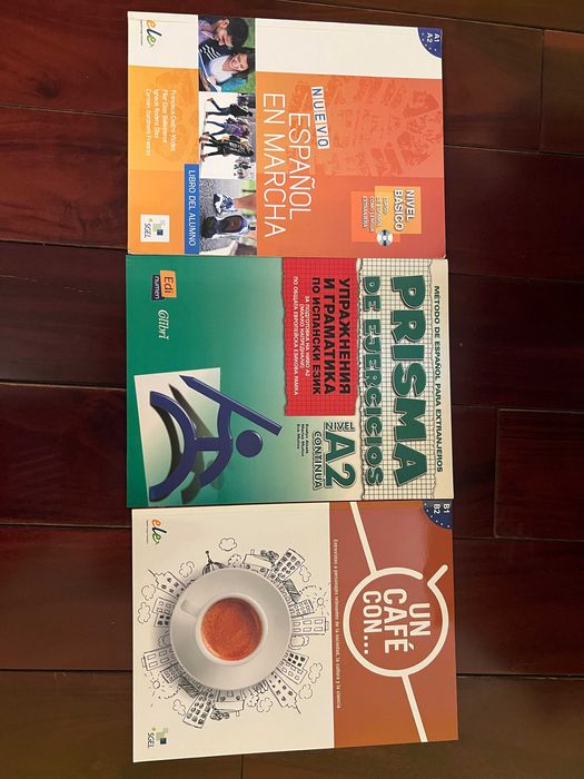 ESPAÑOL en  marcha A1-2, PRISMA de ejercicios A2, UN CAFÉ CON B1-2