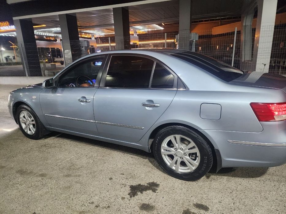 Hyundai sotiladi