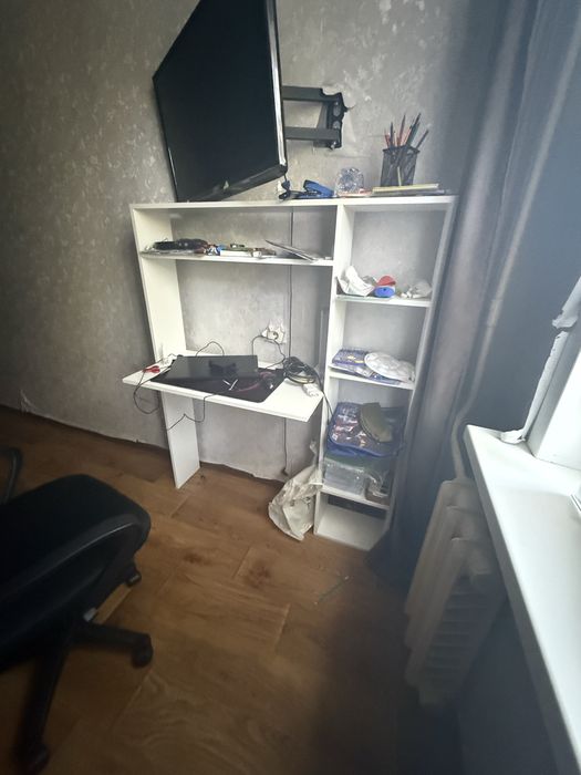 Продам стол. Новый