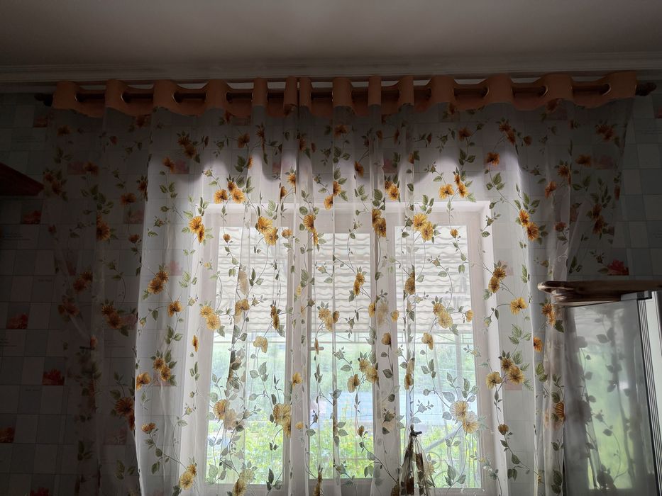 Шторы для комнаты.