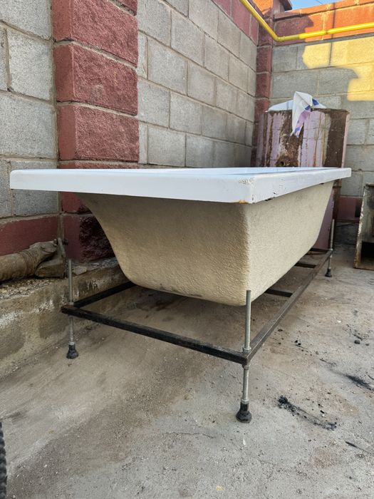 Ванна 170см б/у в хорошем сост