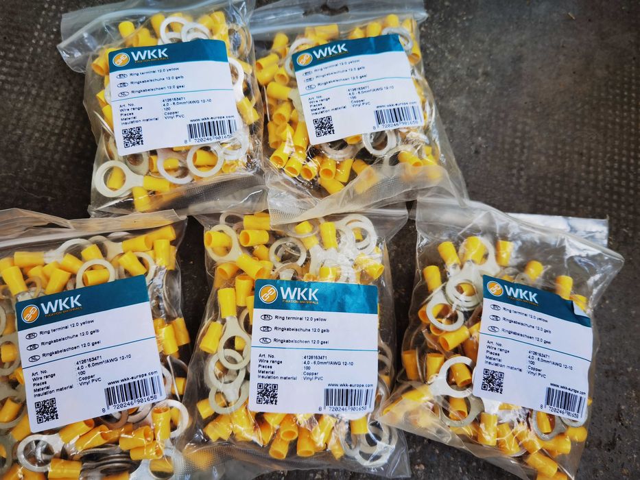 Papuci set de 100 buc