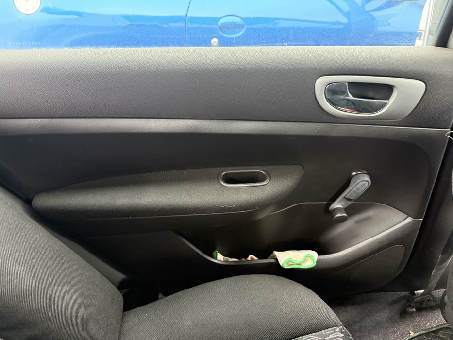 Пежо 307 2.0hdi 107кс. 2003г. На части.