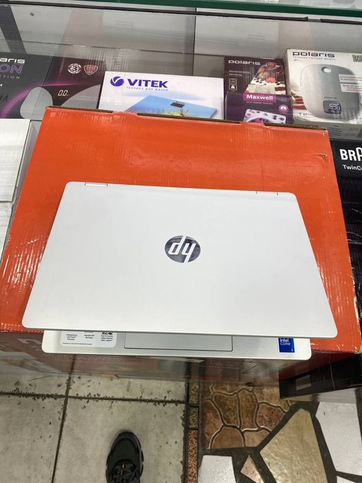 Бизда Ноутбук жудаям куп