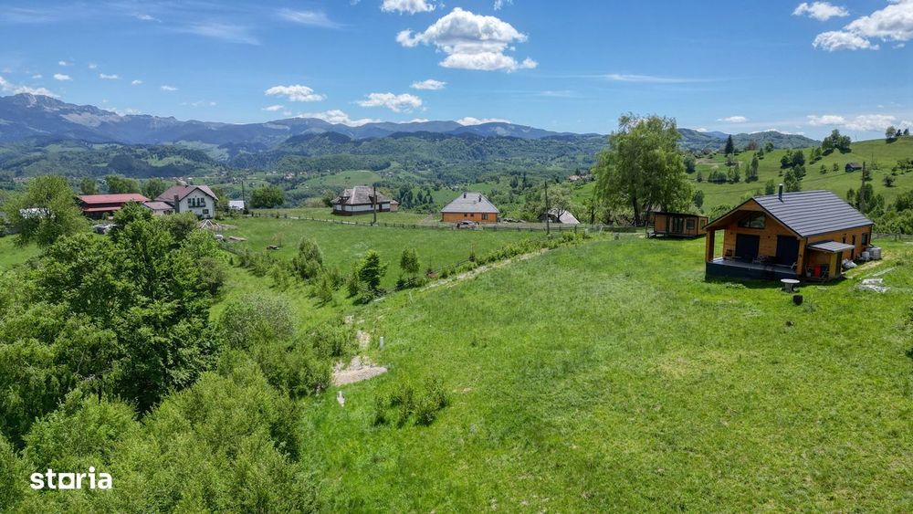Teren intravilan 1400 mp in satul Pestera, Comuna Moieciu, zona Bran