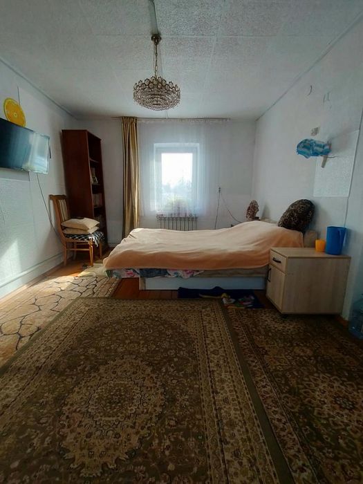 Дом,  посёлок  Актас