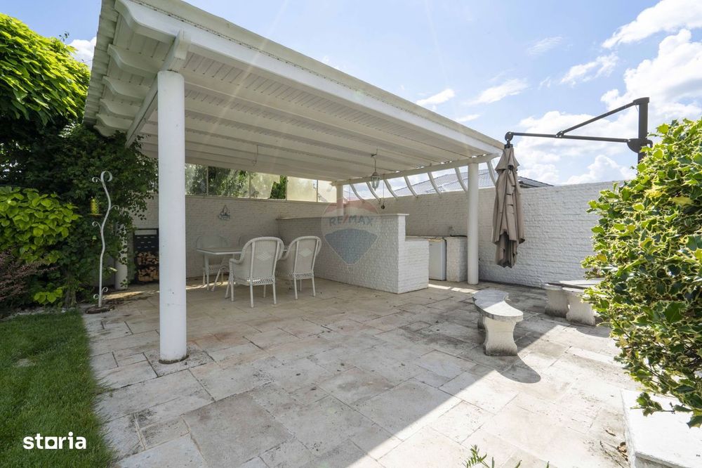 Casă cu 5 camere Ready To Move, de vânzare în Sântandrei