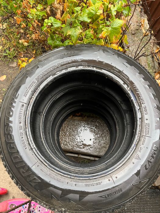 Продам зимнюю резину