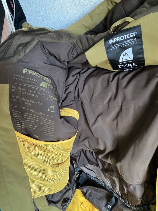 Сноуборд 152 с крепами + одежда