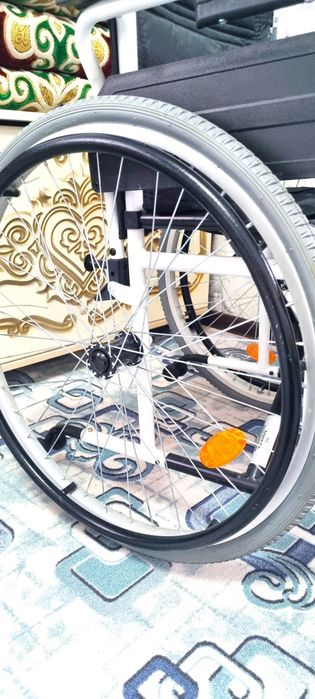 Продам механическое инвалидное кресло