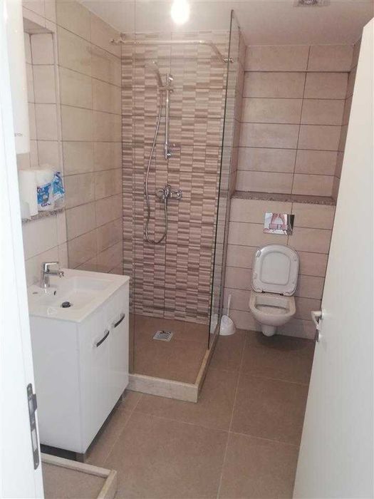 Дава се под наем Двустаен апартамент в Бургас, Център - 56 кв.м за 204 € - Снимка #1