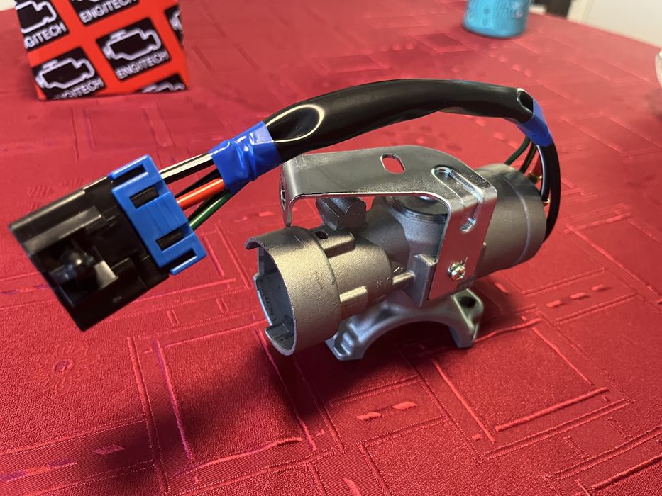 Клеморед Kia Carens 3