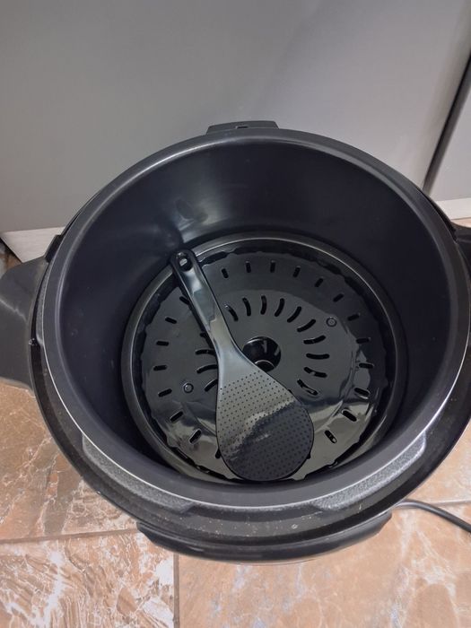 Oală sub presiune Tefal