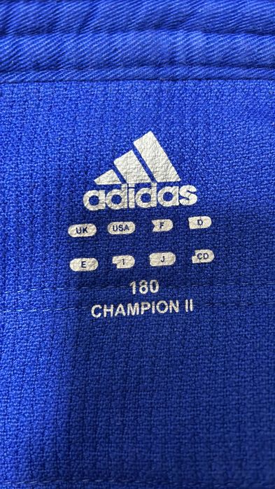 Продаёются дзюдо кимоно Adidas