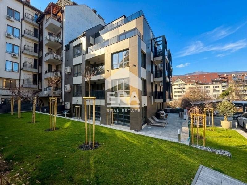 Южен четиристаен апартамент в бутикова сграда с АКТ 16 до Южен парк, к