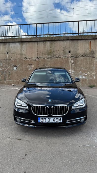 BMW Seria 7 BMW Seria 7 2014.12 730d X-Drive 258cp Proprietar
